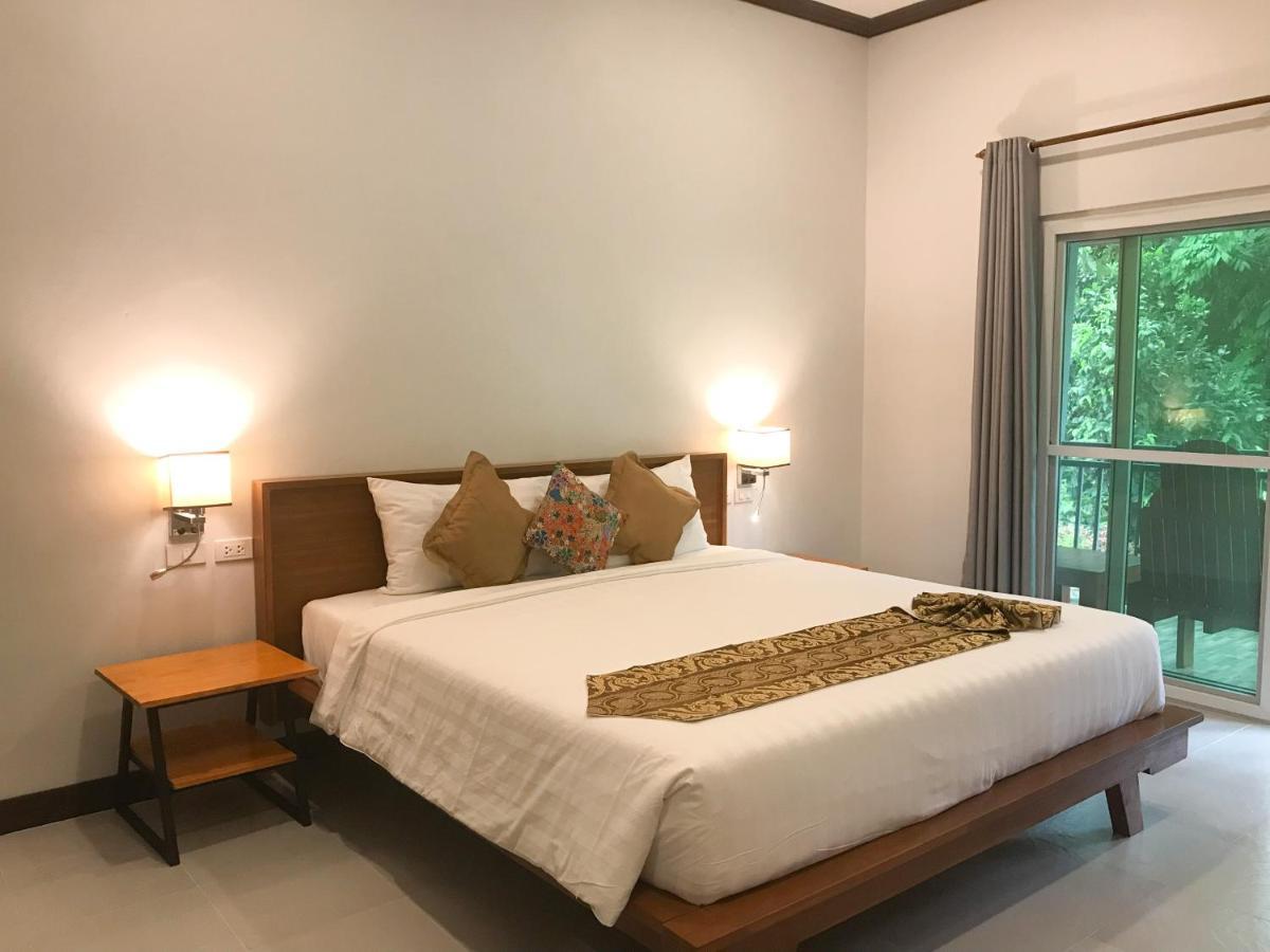 Hotel Koh Yao Yai Sea Breeze House เกาะยาวใหญ่ซีบรีซเฮ้าส์ Exterior foto